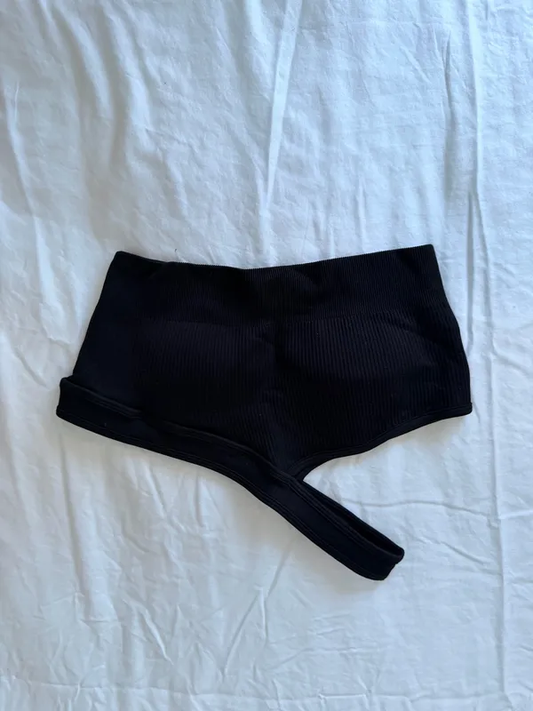 Amazon workout bra/crop top - Image 2