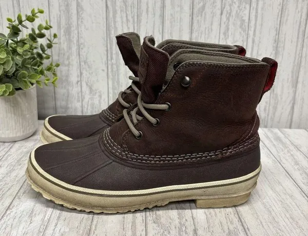 Womens Size 7.5 Ugg Cordovan Boots - Image 3