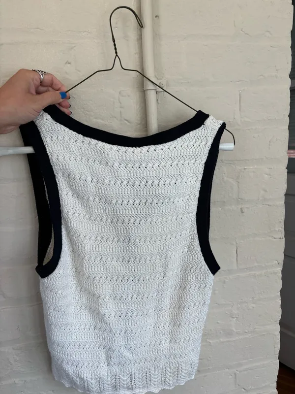 Abercrombie Woven Vest - Image 3