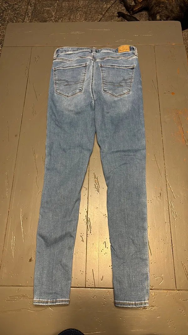 American Eagle Skinny Jeans - Image 3