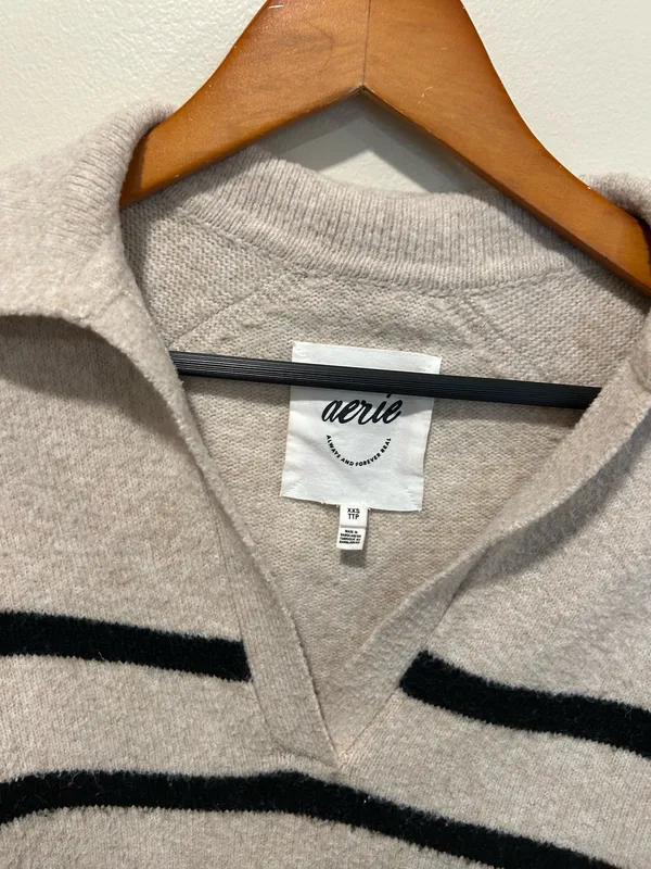 Aerie XXS oversized sweater - Image 4