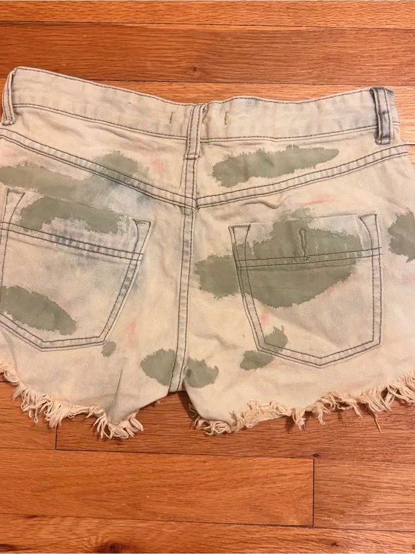 Free‎ People Studded Distressed Jean Shorts Size 25 - Image 2