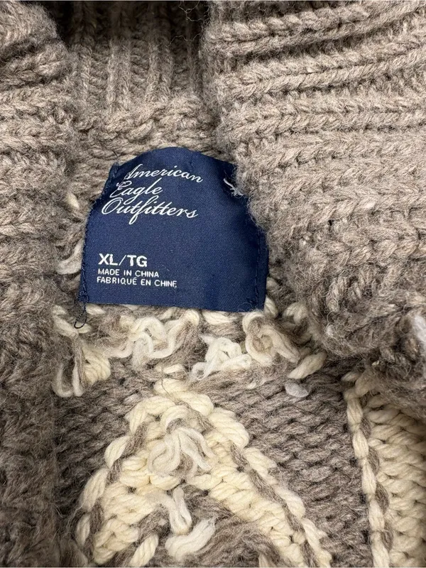 American Eagle Outfitters Y2K Gray Nordic Grandmacore Womens XL - Image 2
