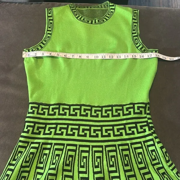 Women’s Casual Short Green Sleeveless Dress Flared Pleated Skirt Size L *READ - Image 8