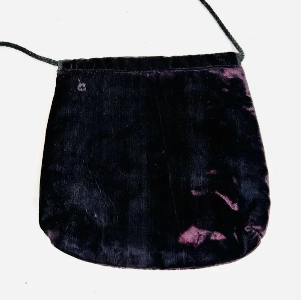 Vintage 70's Magid Handmade Black Velvet Formal Mini Bag - Image 5