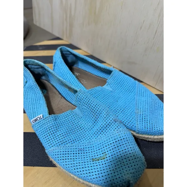 TOMS Blue‎ Slip On Sneakers Women’s US 7.5 Casual Canvas Comfort - Image 6