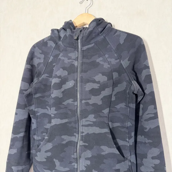 Lululemon Scuba Hoodie Light Cotton Fleece Heritage 365 Camo Deep Coal Multi 8 - Image 4