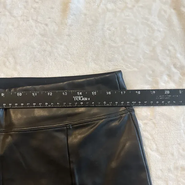 Abercrombie & Fitch Faux Leather Pants Size XL - Image 6