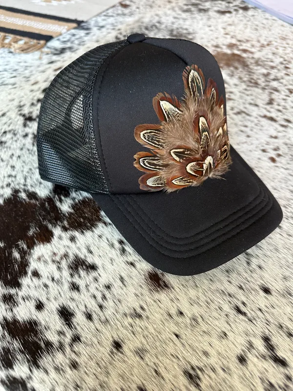 Western feather trucker hat - Image 2