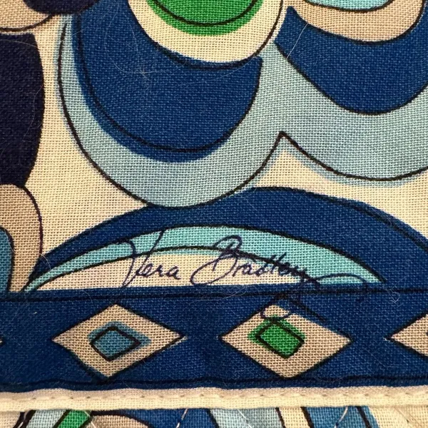 VERA BRADLEY Tote Bag in Mediterranean White Retired Fall 2008 Vintage - Image 3