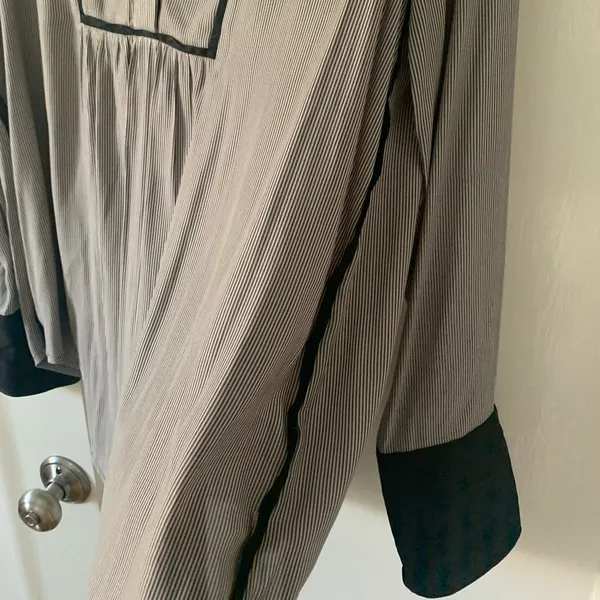Free People Pebble Crepe Shirt Neutral - Image 5