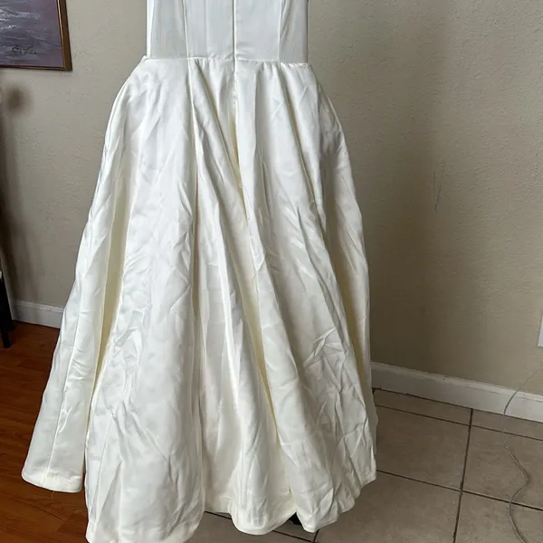 HOUSE OF CB XS A-C Mademoiselle White Tulle Midi Dress NWOT - Image 9