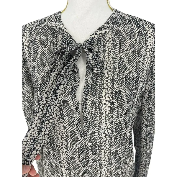 Theory Kinarys Black White Snake Print Silk‎ Tie Neck Blouse Size M - Image 6
