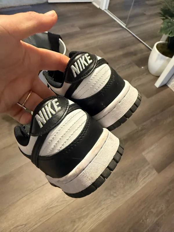 Nike Dunk Low - Image 3