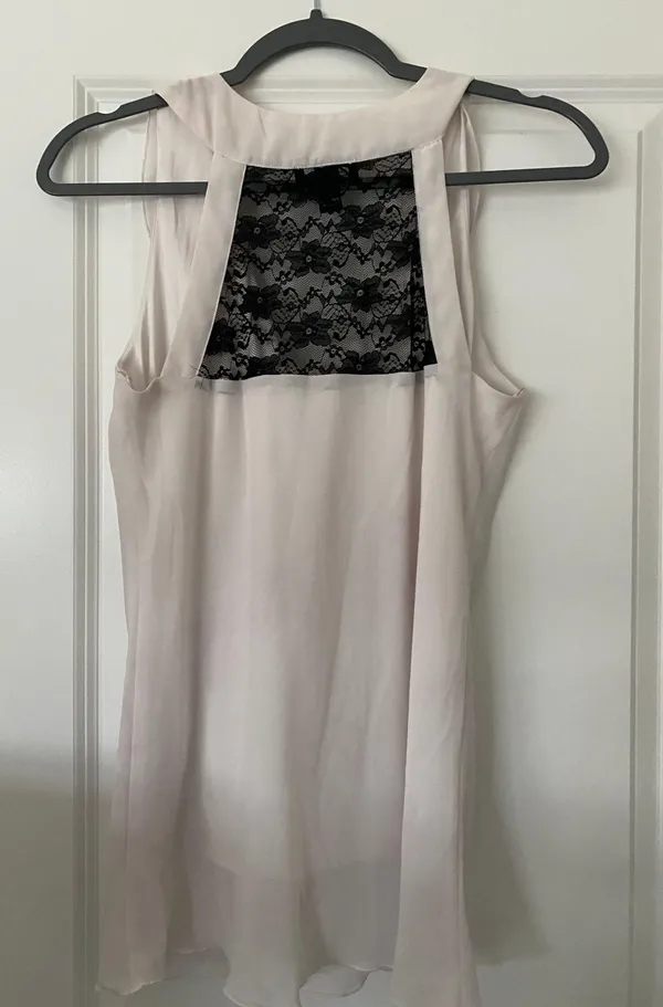 Flowy Undershirt White Size M - Image 2