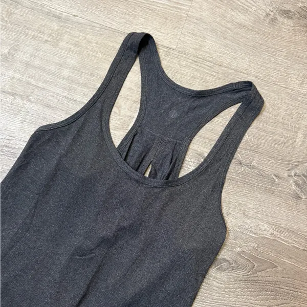 •Lululemon• Salute The Sun Tank Top - Image 2