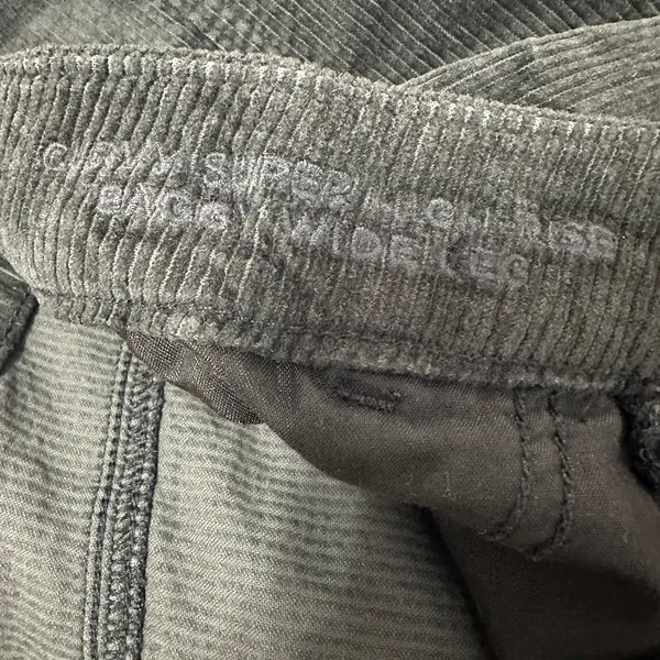 American Eagle Curvy Super High Rise Baggy Wide Leg Corduroy Cargo Pants 10 Gray - Image 6