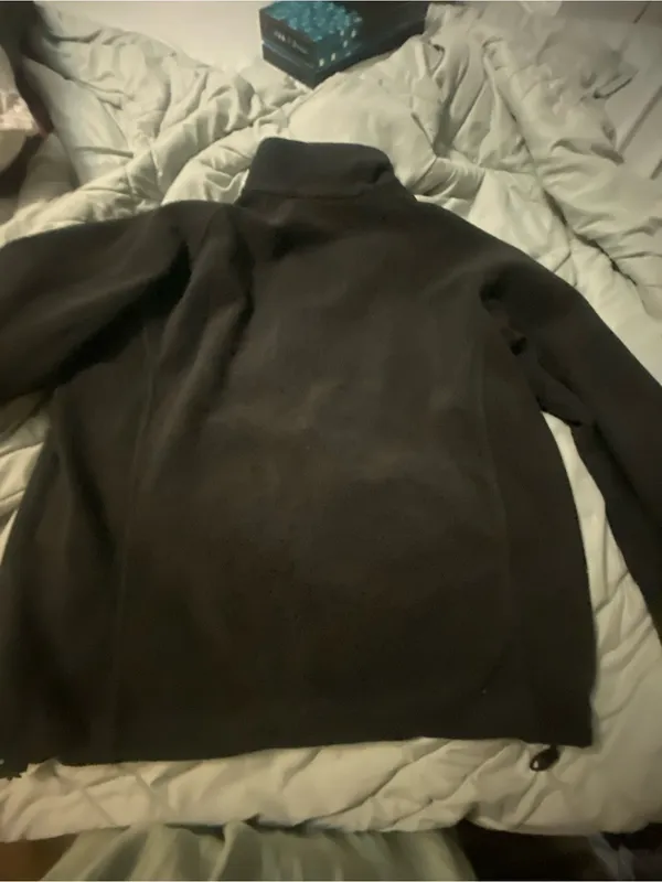 Columbia Black Fleece Jacket with White Logo Tag - Image 7