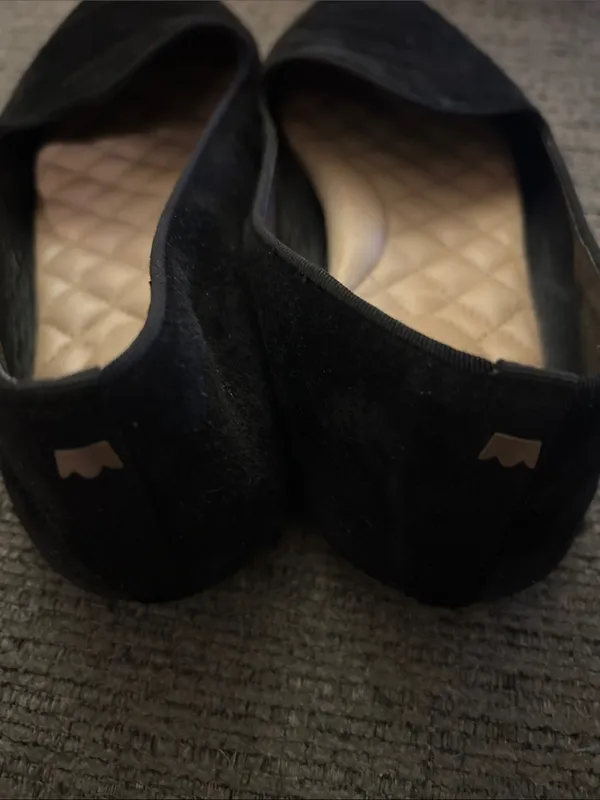 Birdies Black Suede Pointed Toe Women’s Flats Size 9 - Image 3