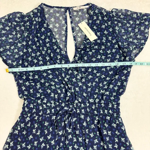 Francesca’s Mi‎ Ami Navy Floral Wrap Dress Short Sleeve Above Knee Size M - Image 4