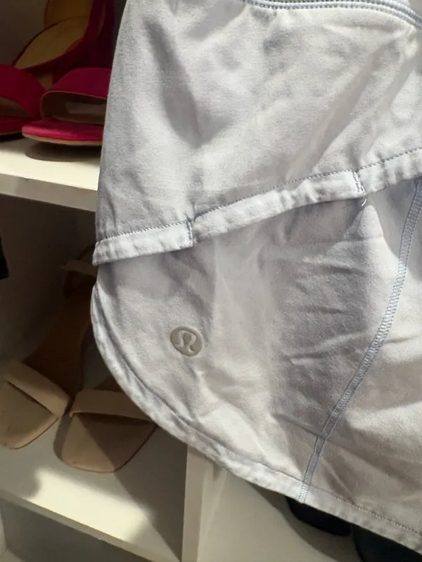 Lululemon Speed Shorts 2.5" - Image 2