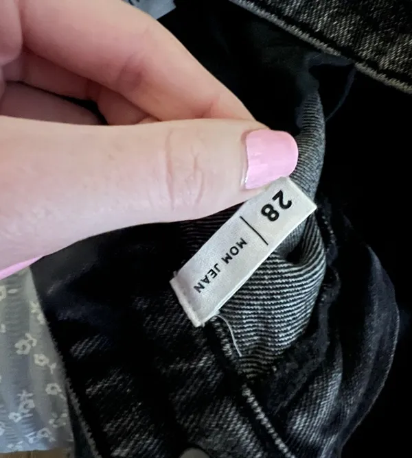 PacSun Black Mom Jeans - Image 4