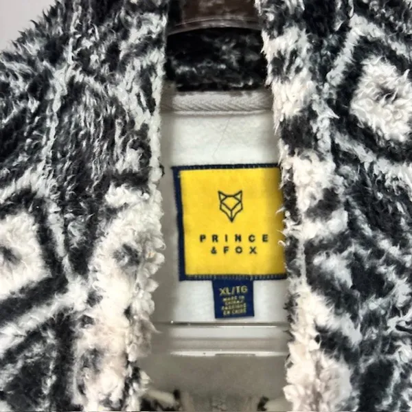 Aeropostale Prince & Fox XL Womens Nordic Fair Isle Fleece Quarter Zip Pullover - Image 7
