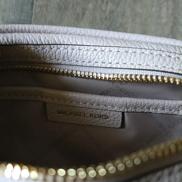 Michael Kors Bag Crossbody Leather Pink Pebbled - Image 3