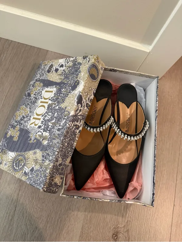 Black Crystal-Embellished Pointed Mules - Image 3