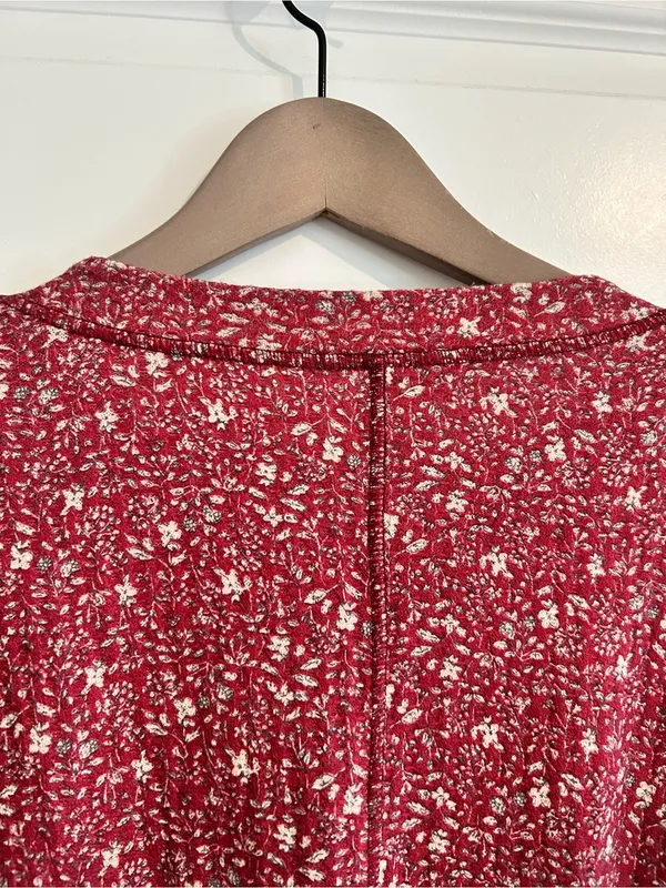 Natural Life Floral Henley Top Red Size XL - Image 10