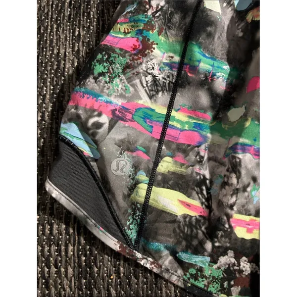 Lululemon Hotty Hot High-Rise Lined Short 4" Swift Paint Drift Runner - Image 3