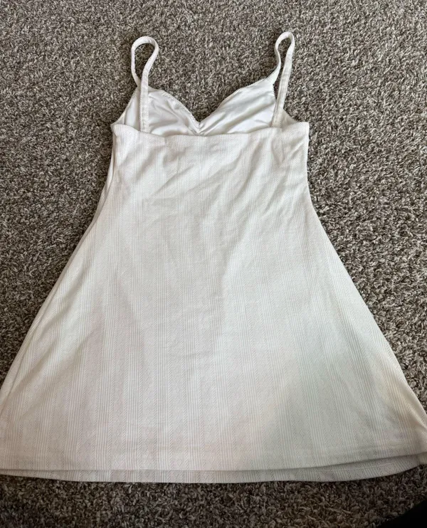 White Fox Boutique White Dress - Image 4