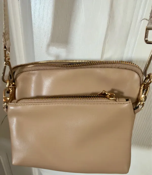 Target Two piece beige vegan pleather purse - Image 2
