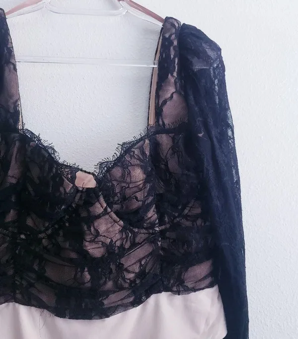 Lace Hart Thong Bodysuit Long Sleeve - Image 3