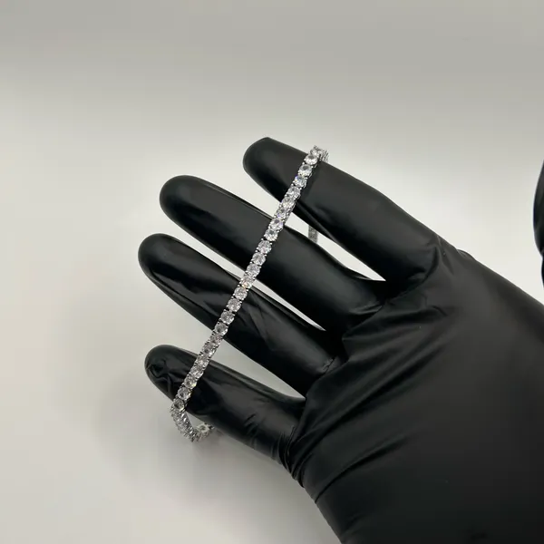 Kay Jewelers Moissanite Diamond Tennis Bracelet 4mm Round Cut VVS Silver 9 Inch New No Pass - Image 2