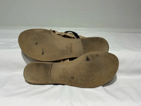 Unlisted embellished thong sandals  Size 9 - Image 6