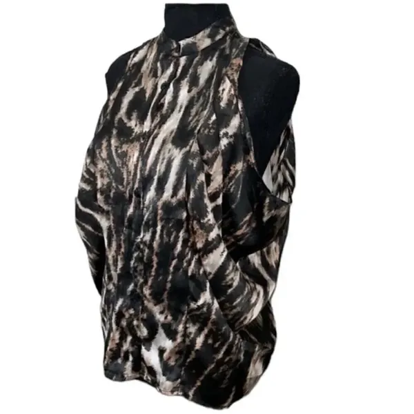 H&M Sleeveless Animal Print Top(Size 2) - Image 3