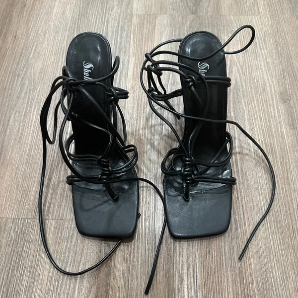 Sheln Black‎ Strappy Heels Black Size 8 - Image 2