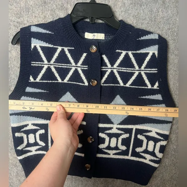 navy woman Size 2 Small blue geometric motif button-up sweater vest‎ - Image 3