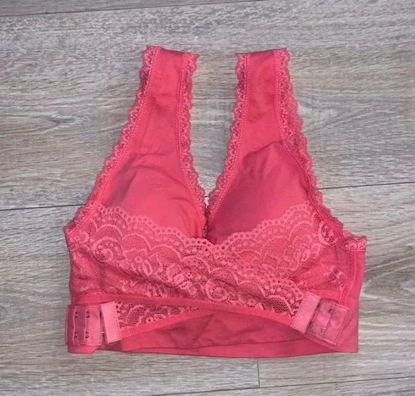 Pink lace Criss cross back lightly padded bra small - Image 2