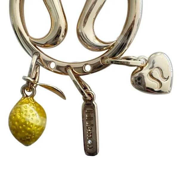 Lululemon Charm Logo Keyring Charm Heart Lemon Bag Charm - Image 9