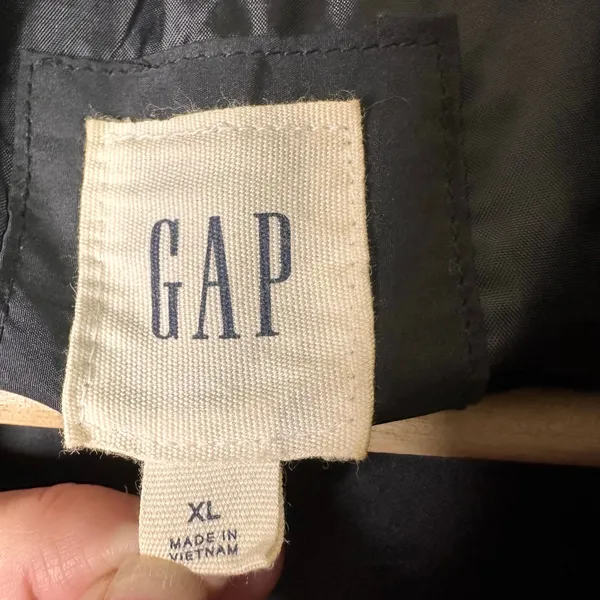 Gap Womens size XL Warmest Puffer Quilted Vest Black 474450 Gorpcore Preppy - Image 7