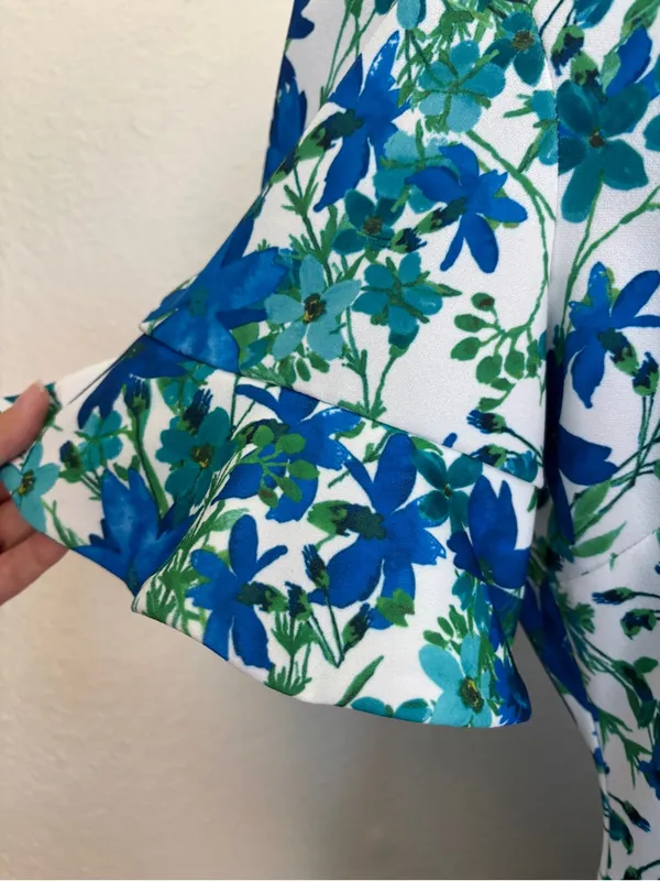 CK Blue Floral Short Sleeve Formal Work Dress - Image 4