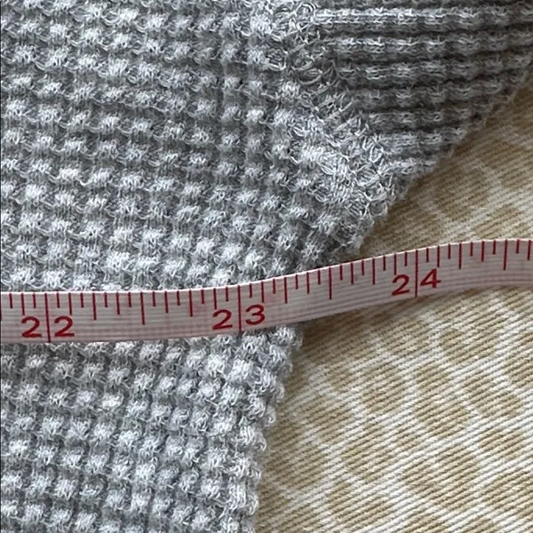 OFFLINE by Aerie Gray Waffle Knit Henley Long Sleeve Shirt S - Image 10