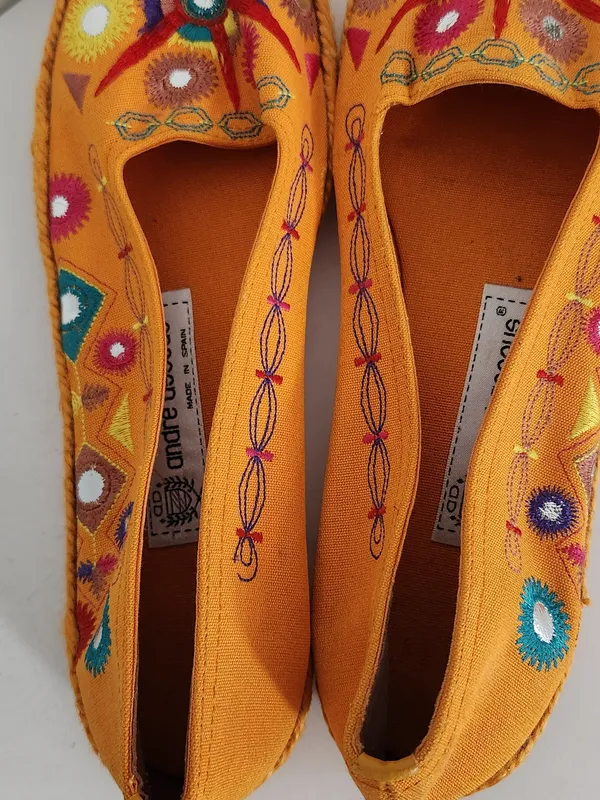 Andre Assous Orange Embroidered Espadrille Slip-On Shoes Size 9.5 - Image 8