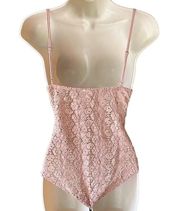 H & M Dusty Rose Crochet Lace Scalloped Edge Teddy Bodysuit ~ Women's Size LARGE - Image 3