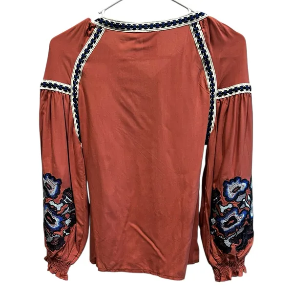 Mocha Apparel Rust Embroidered Boho Peasant Blouse Balloon Sleeve S NWT - Image 3