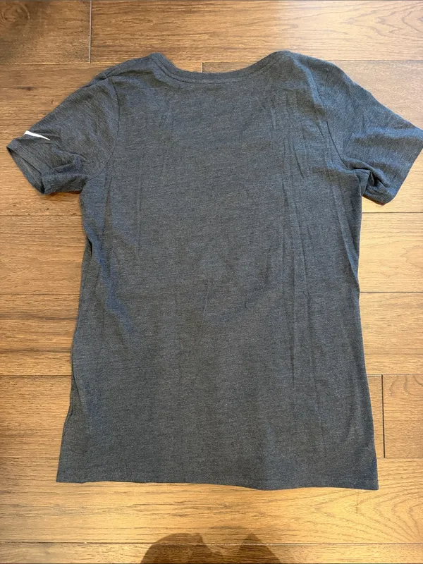 Nike Dark Charcoal Gray Philadelphia Eagles V-Neck T-Shirt Size Medium - C54-033 - Image 6