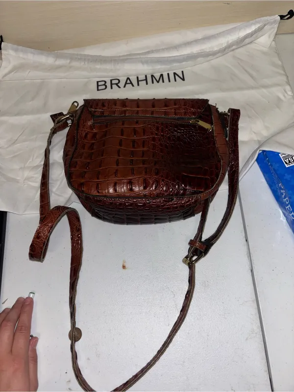 Brahmin Chestnut Croc-Embossed Leather Saddle Crossbody - Image 3