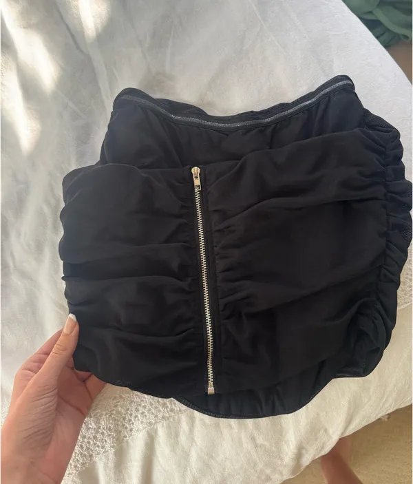 Amazon Black corset top - Image 3